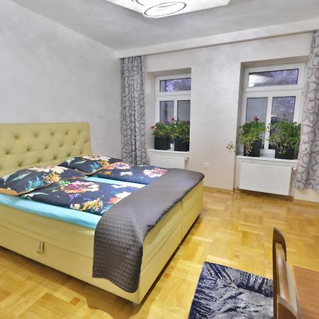 Lux Apartments Prestige Bécs Kültér fotó